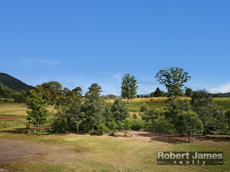 10 Strong Lane, Eerwah Vale QLD 4562