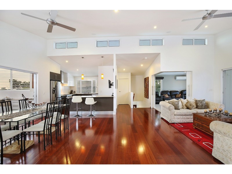 2 Quoll Crt, Peregian Springs QLD 4573