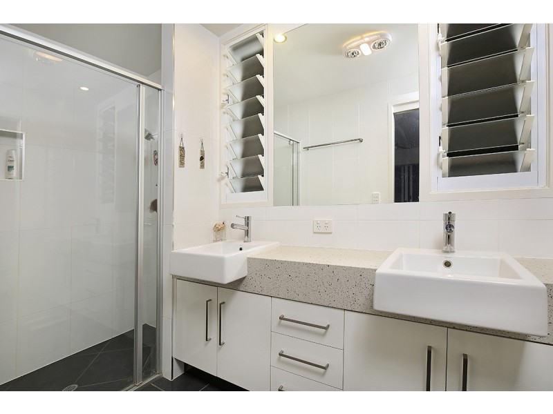 2 Quoll Crt, Peregian Springs QLD 4573