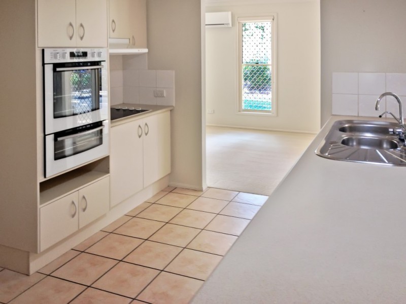 23 Bushlands Drive, Noosaville QLD 4566