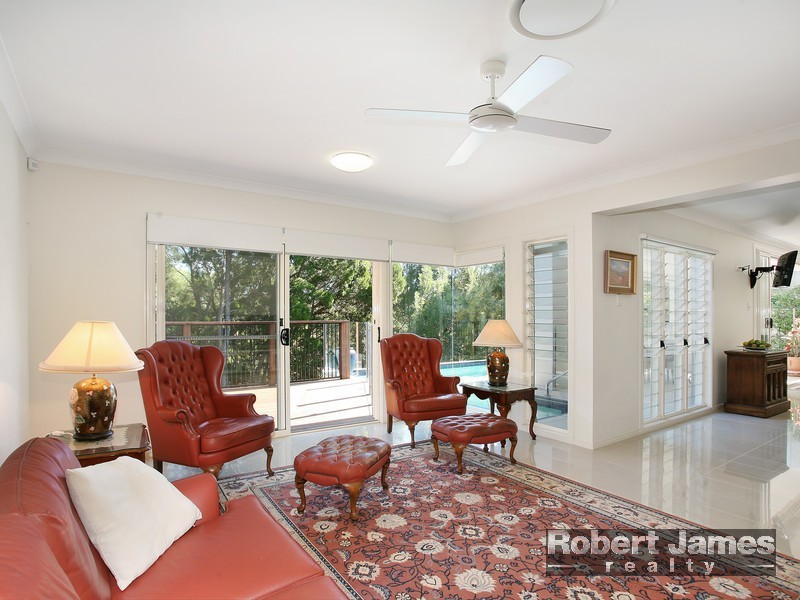13 Banksia Avenue, Noosa Heads QLD 4567
