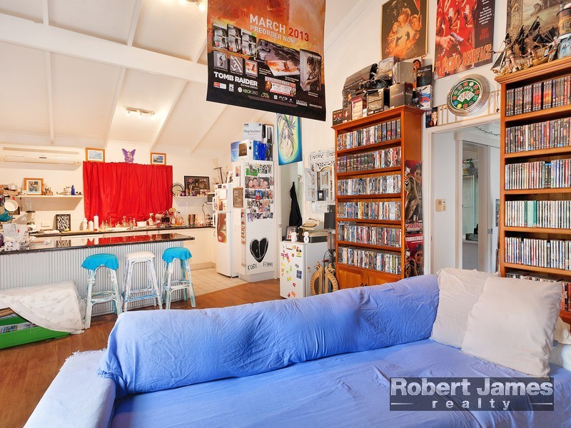 1/9 Eumundi Road, Noosaville QLD 4566