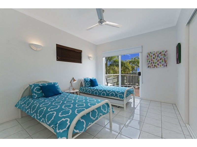 60 Southern Cross Parade, Sunrise Beach QLD 4567