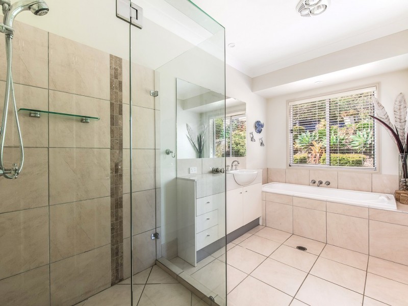 43 Wust Road, Cooroy QLD 4563