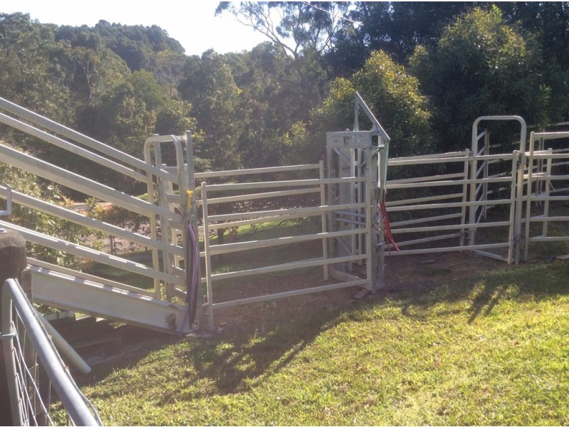 43 Wust Road, Cooroy QLD 4563