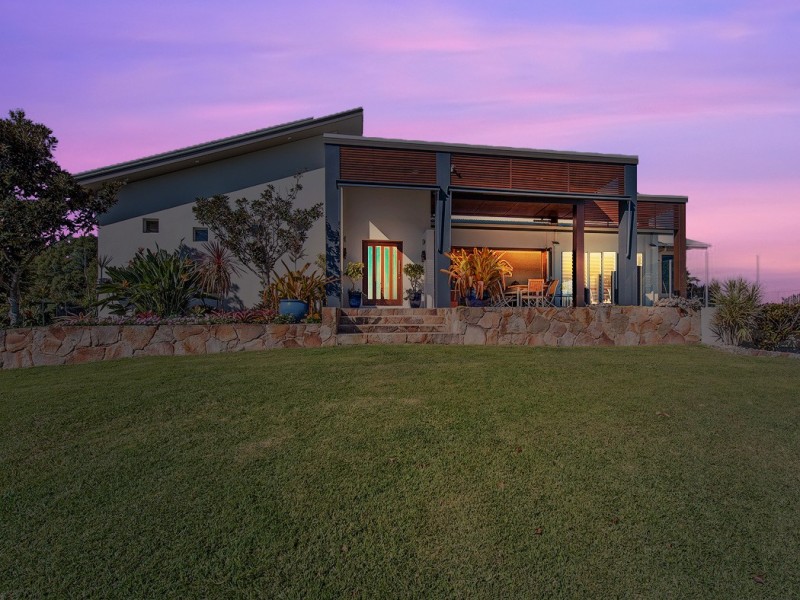 43 Wust Road, Cooroy QLD 4563