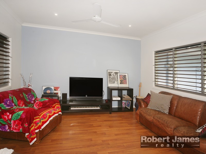 233 Grays Road, Doonan QLD 4562