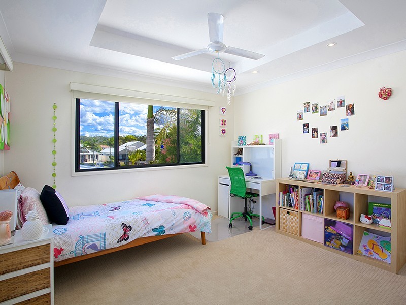 14 Masthead Quay, Noosa Waters QLD 4566