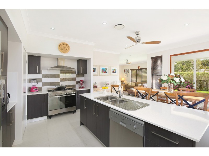 13 Gainsborough Cres, Peregian Springs QLD 4573