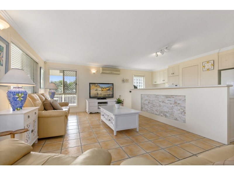 12 Orealla Crescent, Sunrise Beach QLD 4567