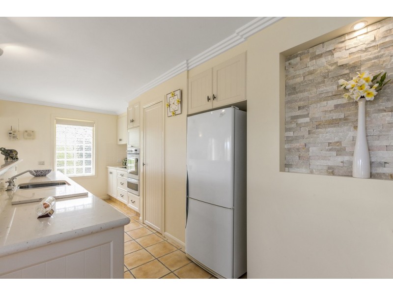 12 Orealla Crescent, Sunrise Beach QLD 4567