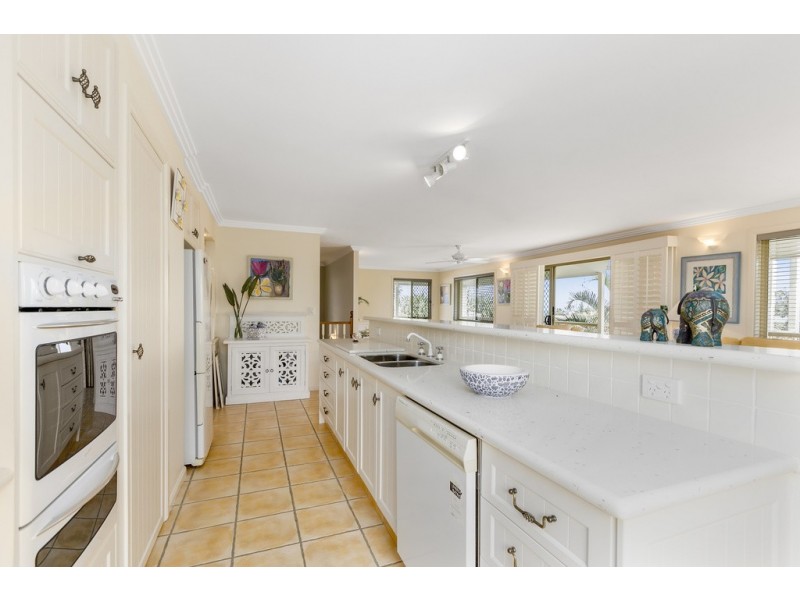 12 Orealla Crescent, Sunrise Beach QLD 4567
