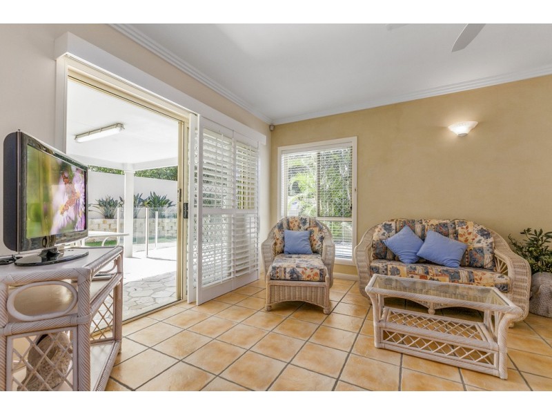 12 Orealla Crescent, Sunrise Beach QLD 4567