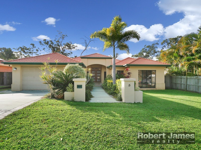5 Finney Court, Tewantin QLD 4565