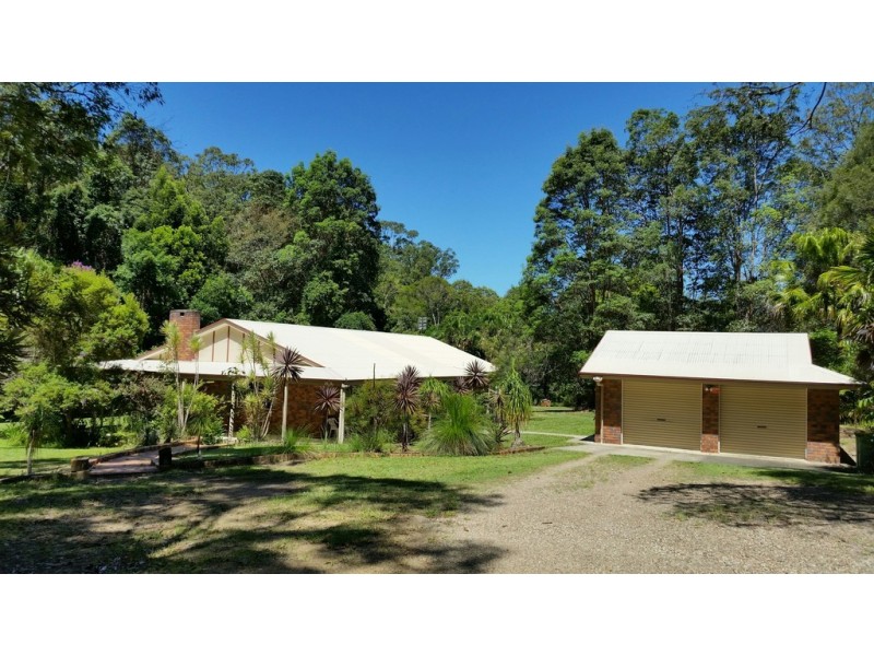 151 Dath Henderson Road, Tinbeerwah QLD 4563