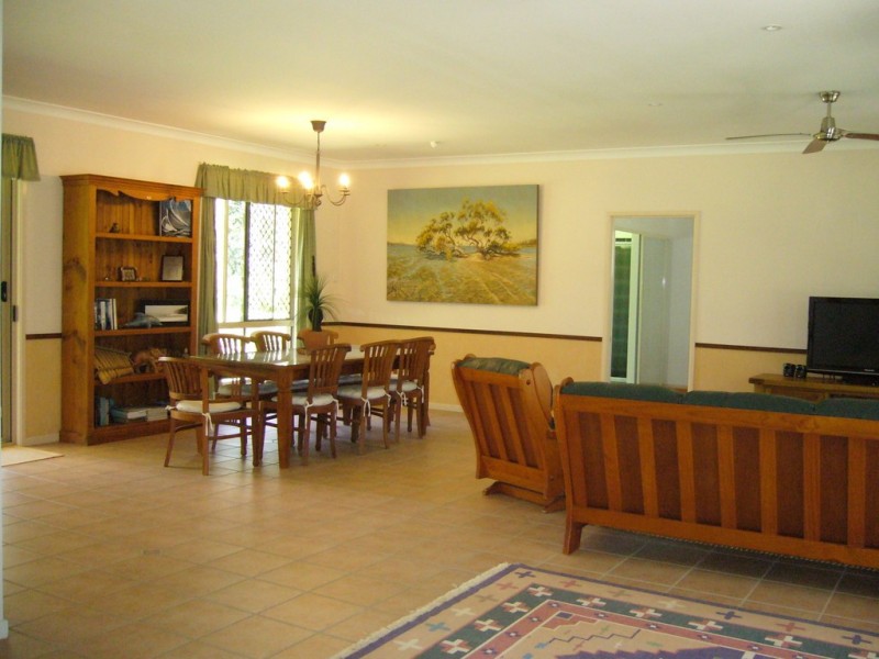 726 McKinnon Drive, Cooroibah QLD 4565