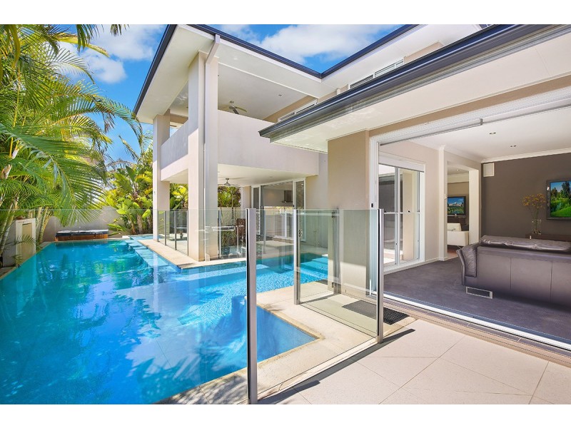15 Selkirk Way, Peregian Springs QLD 4573