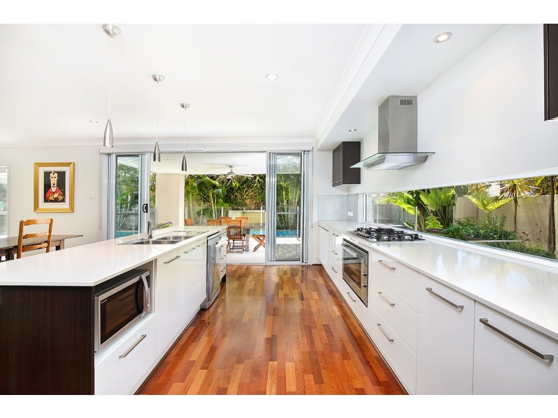 15 Selkirk Way, Peregian Springs QLD 4573