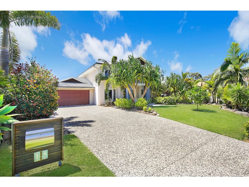 15 Selkirk Way, Peregian Springs QLD 4573