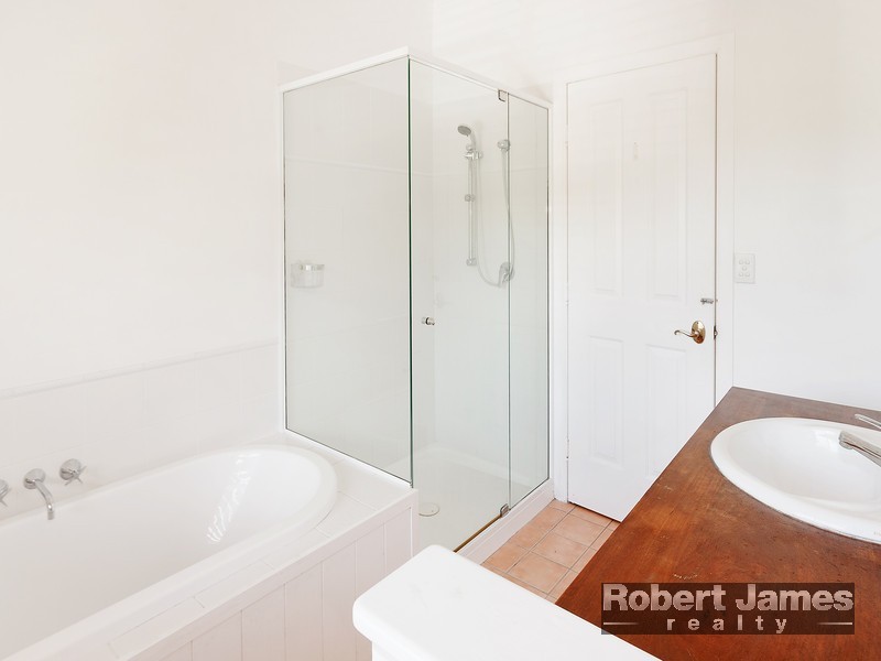 249 Sunrise Road, Doonan QLD 4562