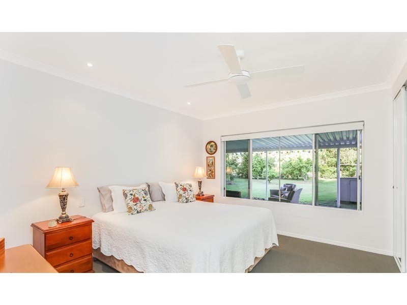 5 Dela Court, Cooroibah QLD 4565