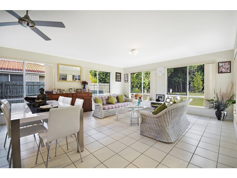 29 Ashgrove Drive, Cooroy QLD 4563