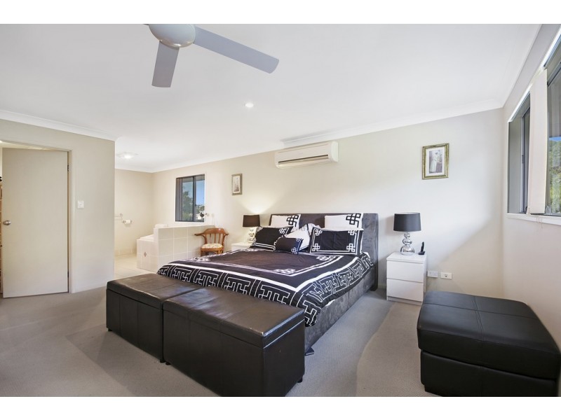 29 Ashgrove Drive, Cooroy QLD 4563