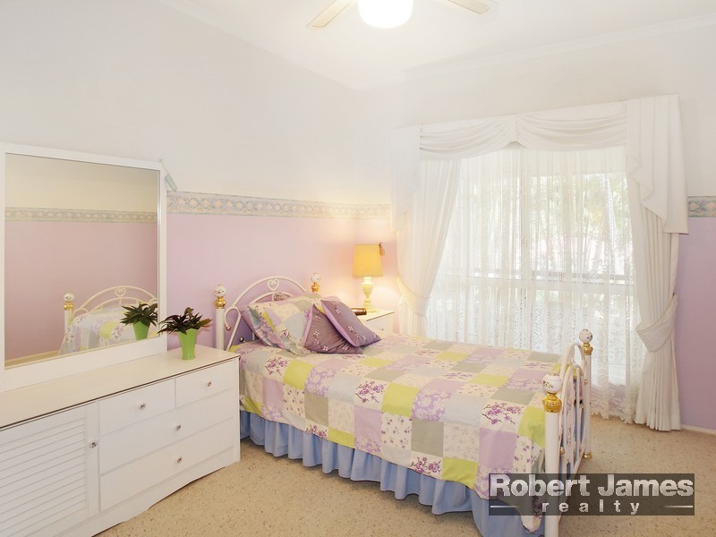 8 Burgess Drive, Tewantin QLD 4565