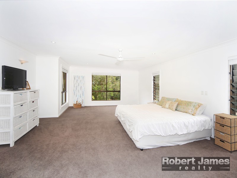 10 Cedarleigh Drive, Tewantin QLD 4565