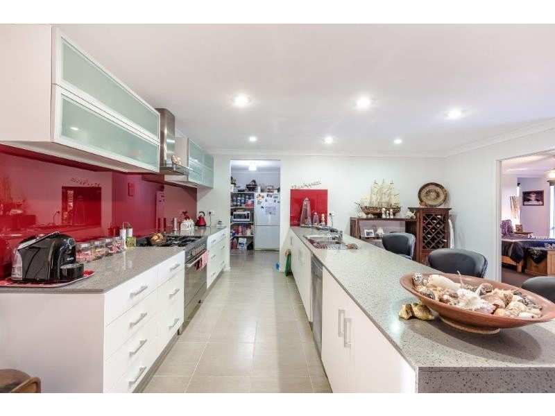 3 Penina Close, Peregian Springs QLD 4573