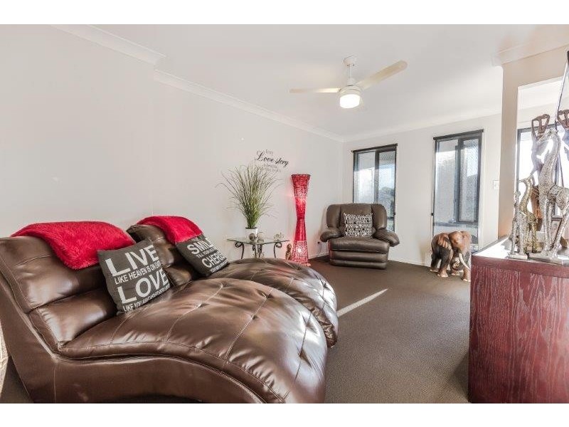 3 Penina Close, Peregian Springs QLD 4573