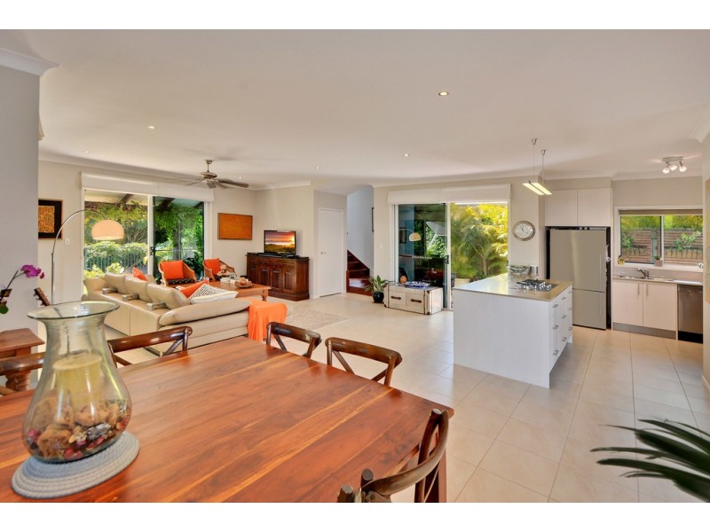 8 Greenside Court, Peregian Springs QLD 4573