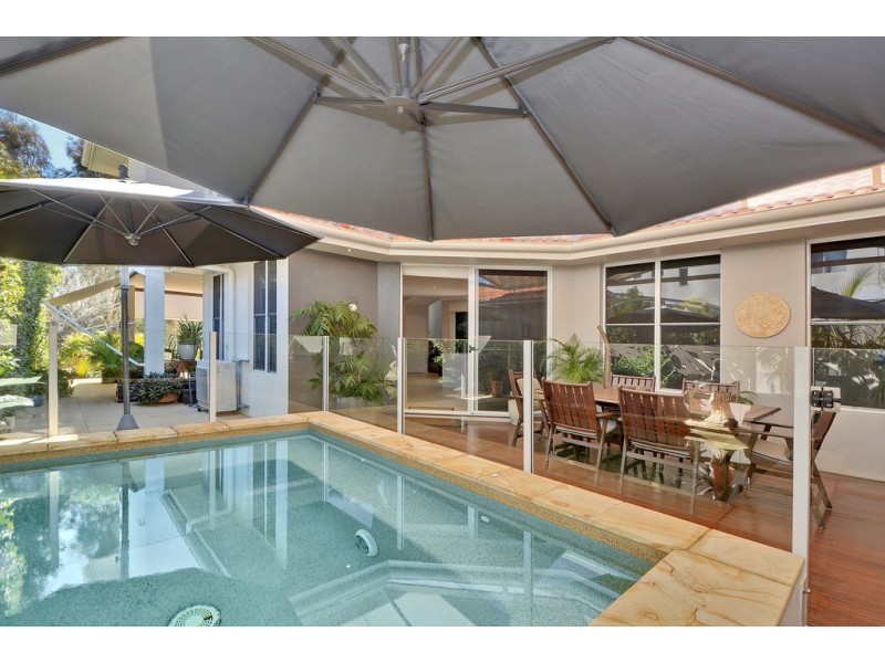 8 Greenside Court, Peregian Springs QLD 4573