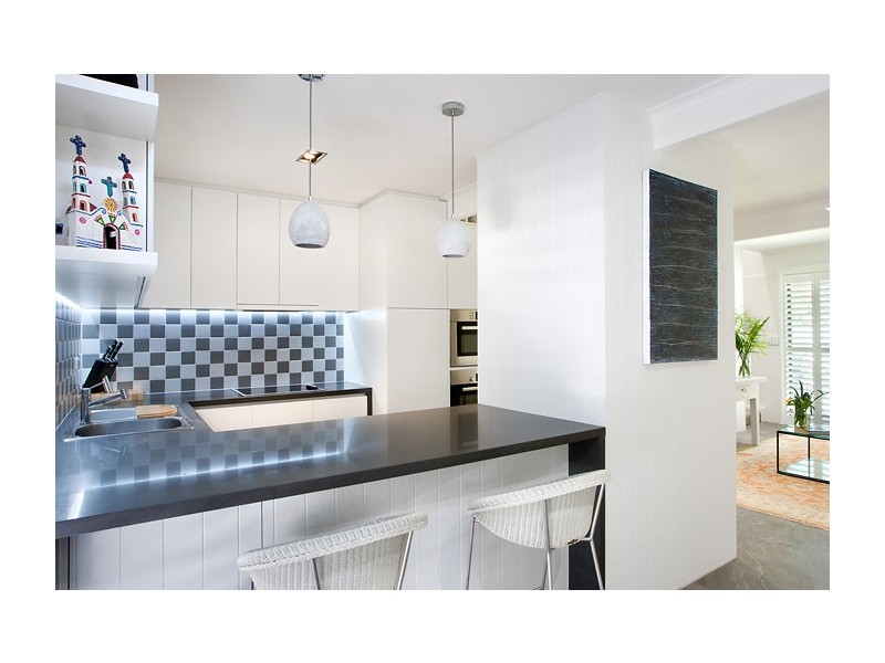 13/124 Noosa Parade, Noosaville QLD 4566