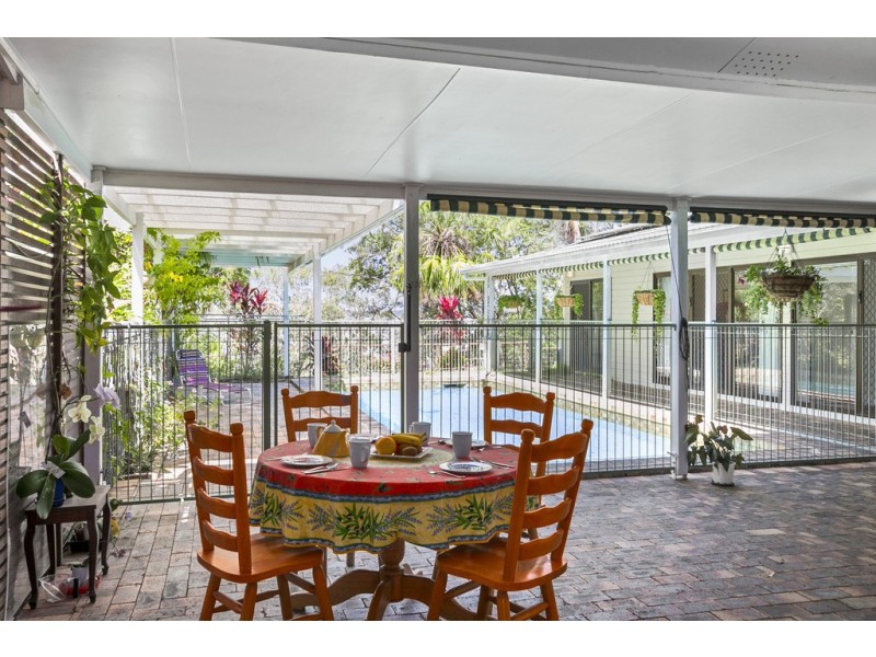 33 Morning Glory Drive, Cooroibah QLD 4565