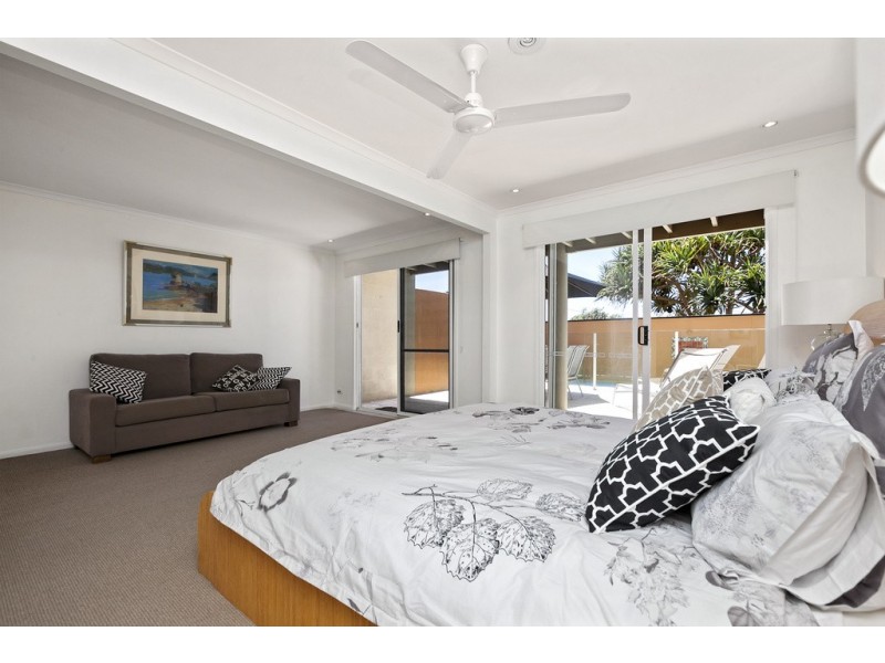 2/18 Corsair Crescent, Sunrise Beach QLD 4567