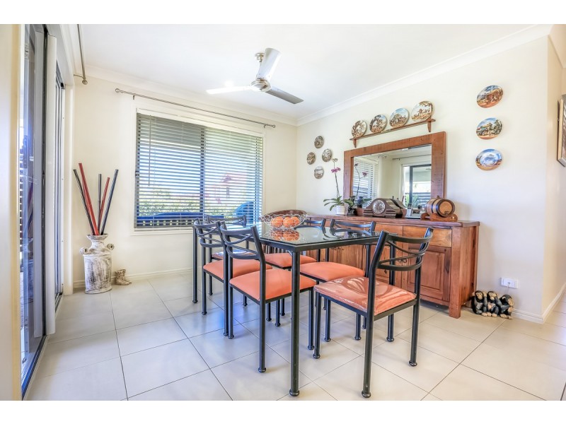 2 Maddens Crescent, Peregian Springs QLD 4573