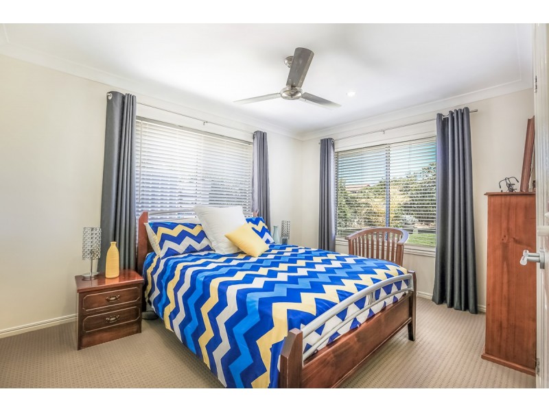 2 Maddens Crescent, Peregian Springs QLD 4573