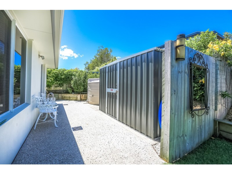2 Maddens Crescent, Peregian Springs QLD 4573