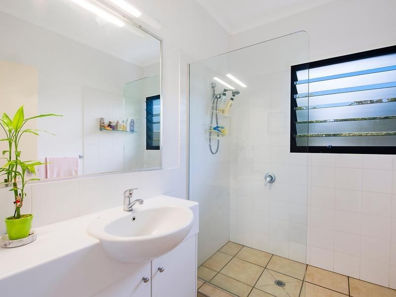 8 Jacaranda Place, Tewantin QLD 4565