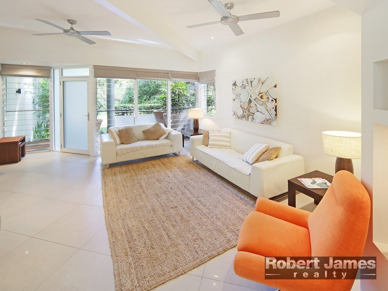 Unit 2 / 1 Ferris Street, Sunshine Beach QLD 4567