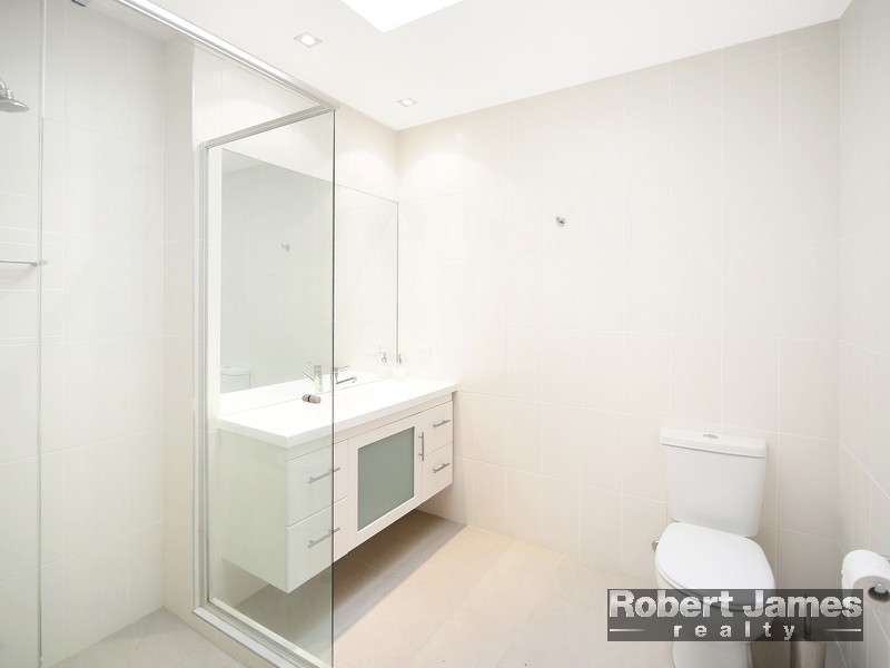 Unit 2 / 1 Ferris Street, Sunshine Beach QLD 4567
