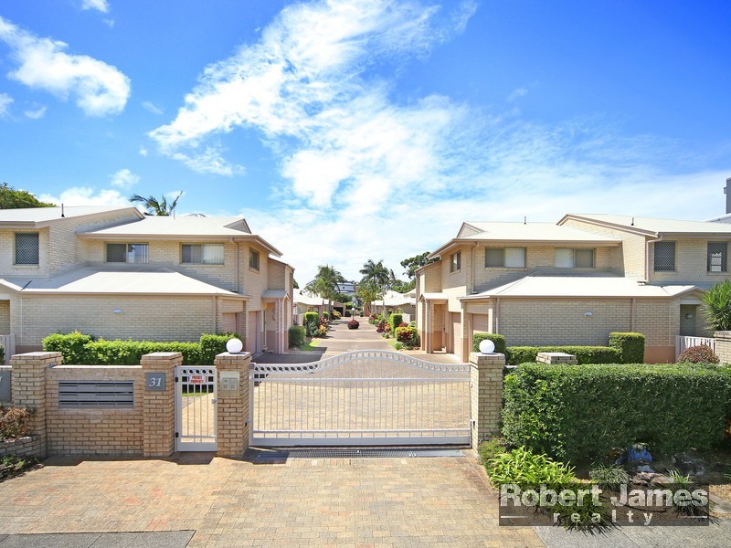 2/31-33 Elizabeth Street, Noosaville QLD 4566