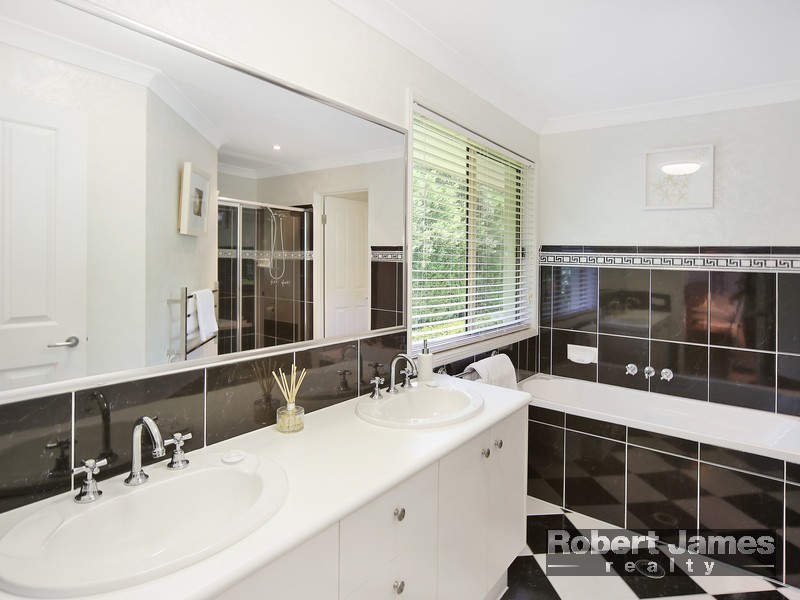 22 Bonavista Crescent, Doonan QLD 4562