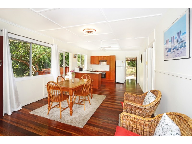 31 Urunga Parade, Boreen Point QLD 4565