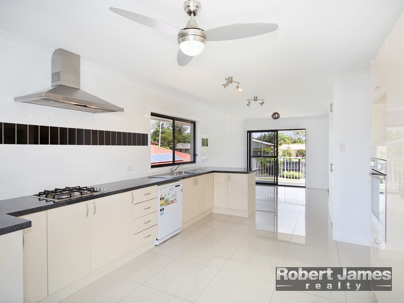 90 Butler Street, Tewantin QLD 4565