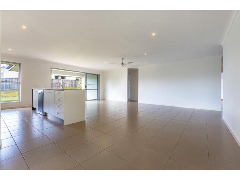40 Balgownie Drive, Peregian Springs QLD 4573