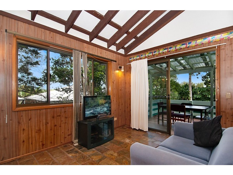 5 Eugarie Street, Noosa Heads QLD 4567