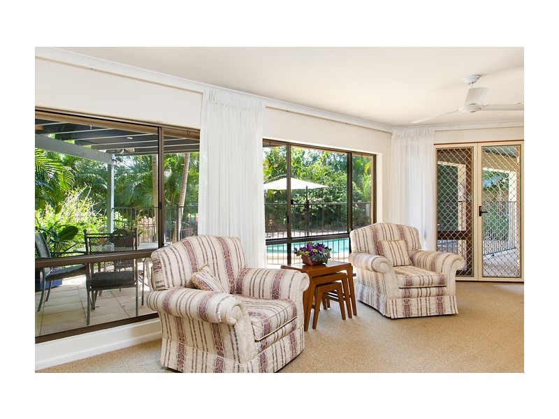11 Boxsell Rise, Sunrise Beach QLD 4567