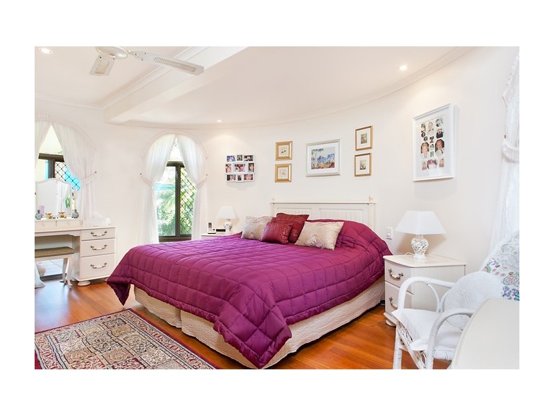 11 Boxsell Rise, Sunrise Beach QLD 4567